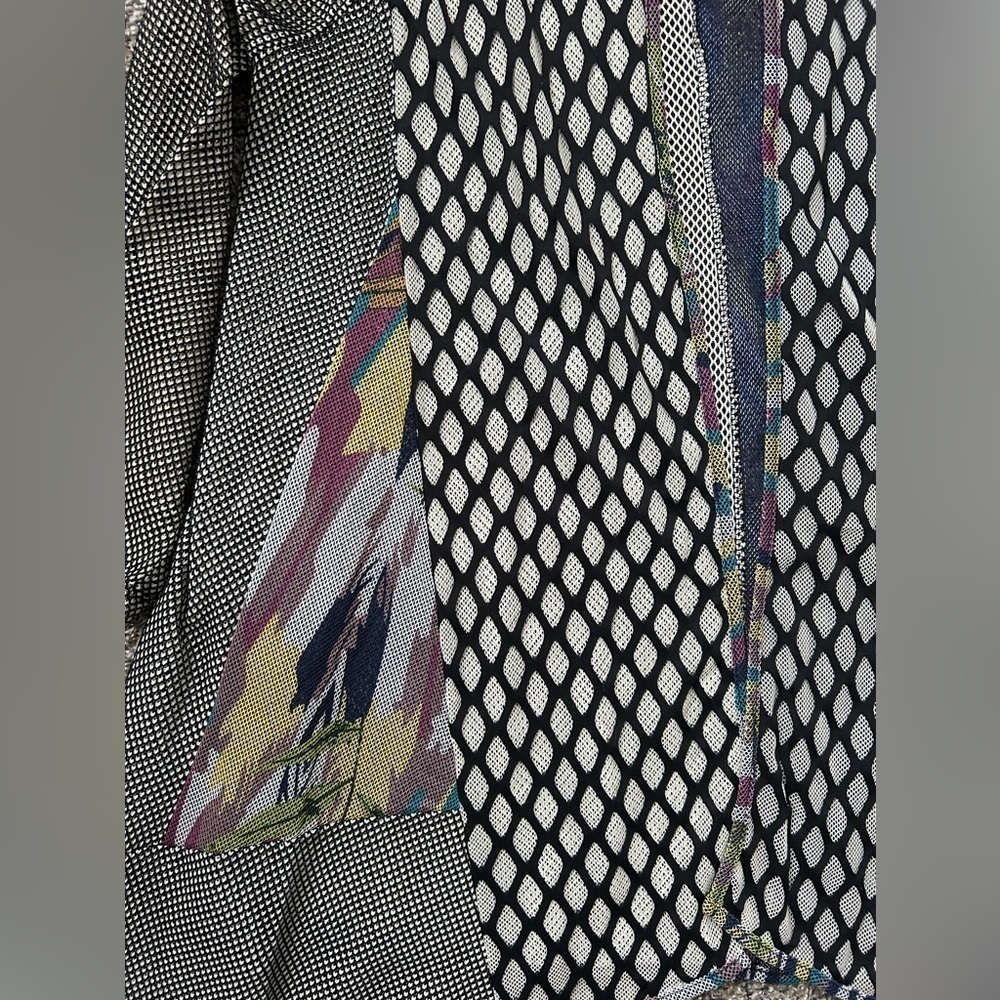 Kamana mesh fabric and mixed texture cardigan draping hem size small - Picture 5 of 13